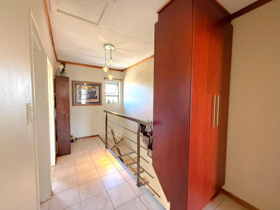 3 Bedroom Property for Sale in Universitas Free State